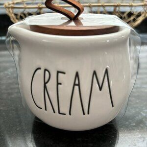 NWT Rae Dunn Cream Container w/ Wooden Lid